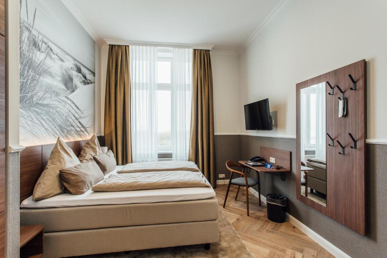 Strandhotel Hohenzollern Hotel 4*